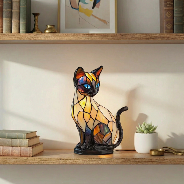 Mystická mačka - Lampa vo Vitráži